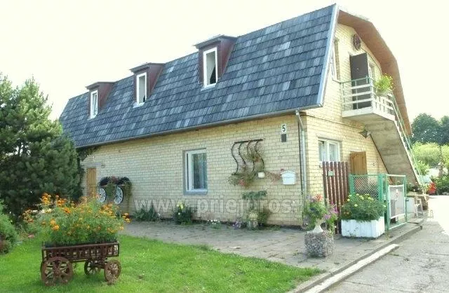 Svečių namai Topolis ir jaukūs kotedžiukai pačiame Šventosios centre