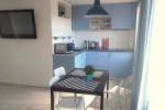 Jauns modernais 2 istabu dzīvoklis Petera Ventspils centrā