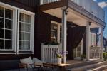 Riverfront Home - Skandinavische Ferienhäuser am Flussufer