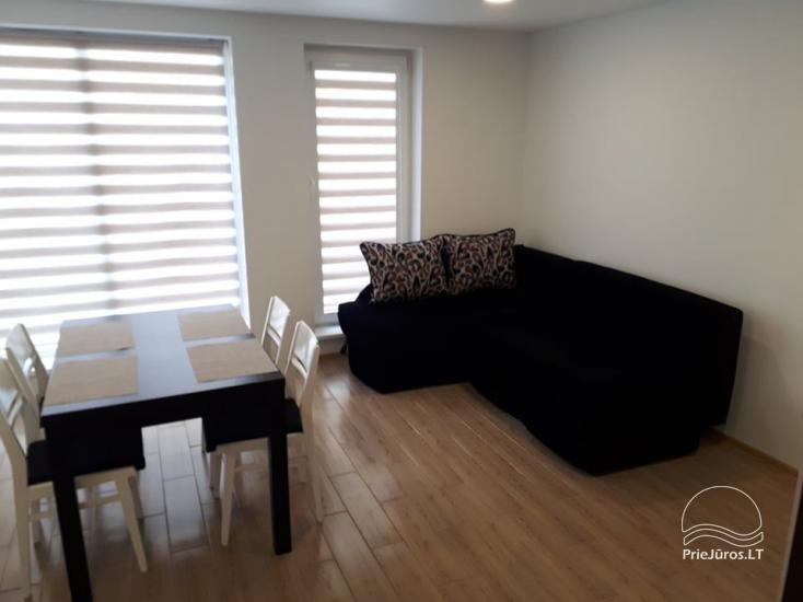 Naujai įrengtas butas su didele terasa nuomai Šventojoje iki 5 asmenų