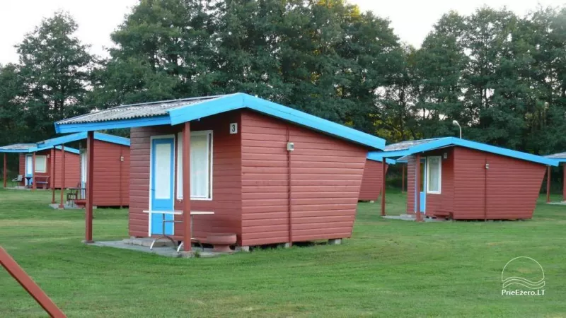Sodyba „Kintų pakrantė“. Namelių nuoma, pirtis, kubilas. Laivų nuoma