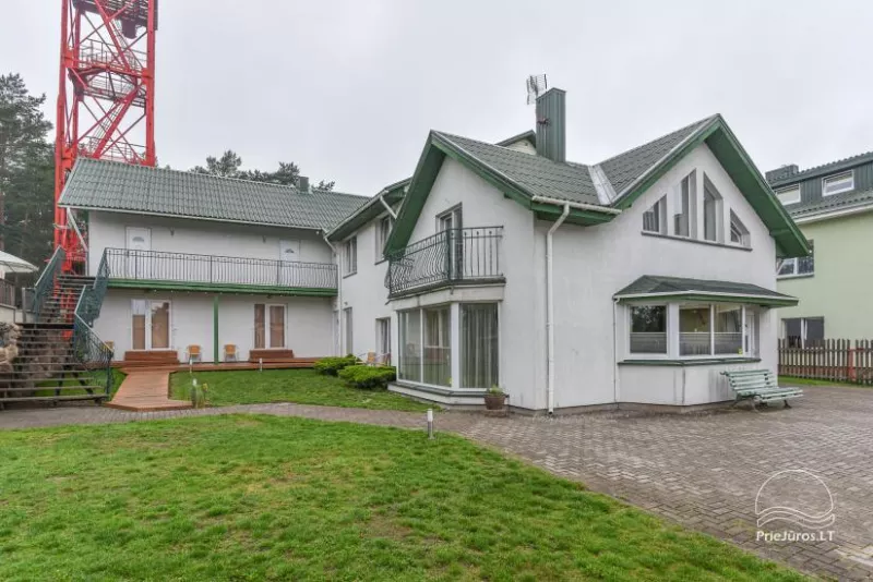 Svečių namai Prie Švyturio 10 Šventojoje