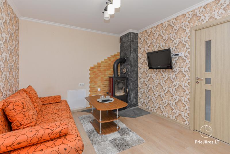 3 kambarių nuoma, su kiemeliu