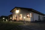 Privati sodyba, 500 m spinduliu nėra namų.(Klaipėda 13 km, Dreverna 10 km)