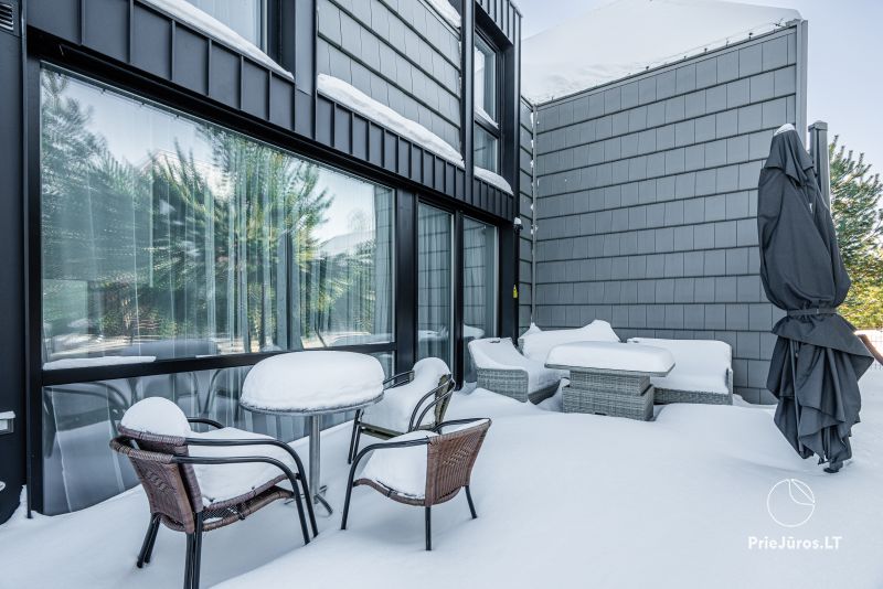 Atpūta pie jūras Kunigiškėse – Ērti apartamenti, kotedžas un mājas