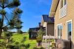 Du jaukūs namai Šventojoje: SunnyHouse ir Baltic Breeze House