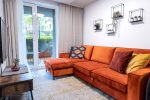 Malūno Vilos - Bright House - 2