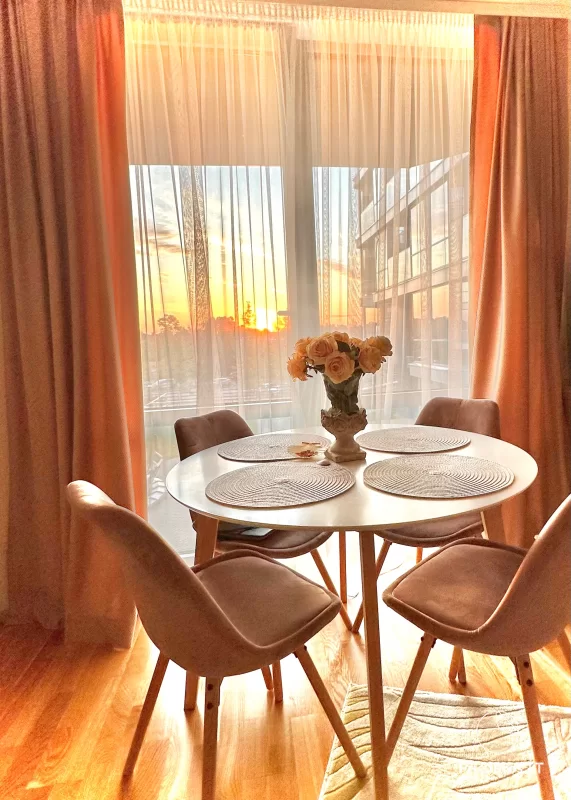 Elija’s Sunrise Apartment