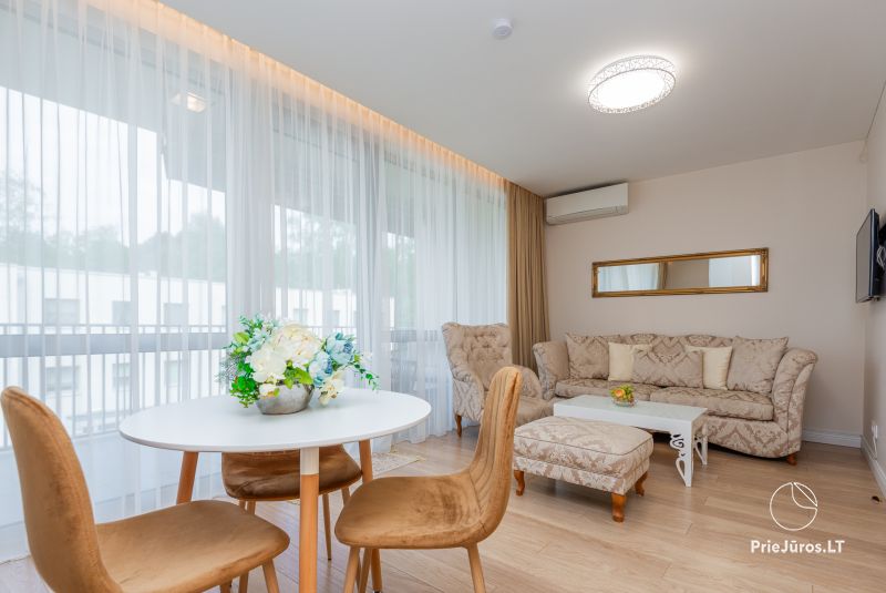 Jaukūs dviejų miegamųjų kambarių apartamentai Vanagupėje