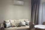 Vieno miegamojo apartamentai su baseinu