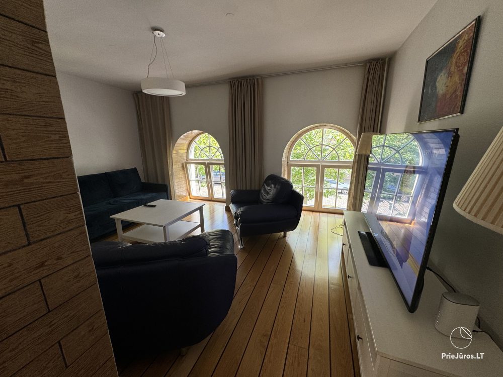 Īstermiņa divistabu dzīvokļu īre Klaipēdas vecpilsētā - 1