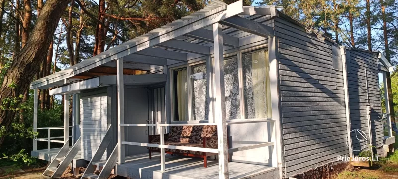 Renovuotų namelių nuoma, naujos terasos nuostabiems vasaros vakarams