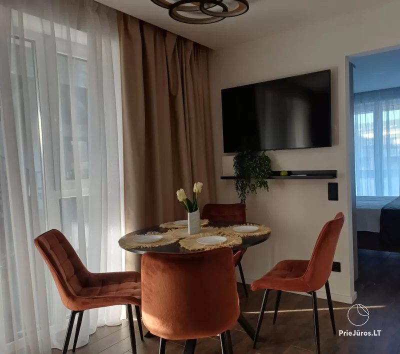 Nauji apartamentai BALTASIS KIRAS, 50 m iki kopų! Apartamentų nuoma Šventojoje