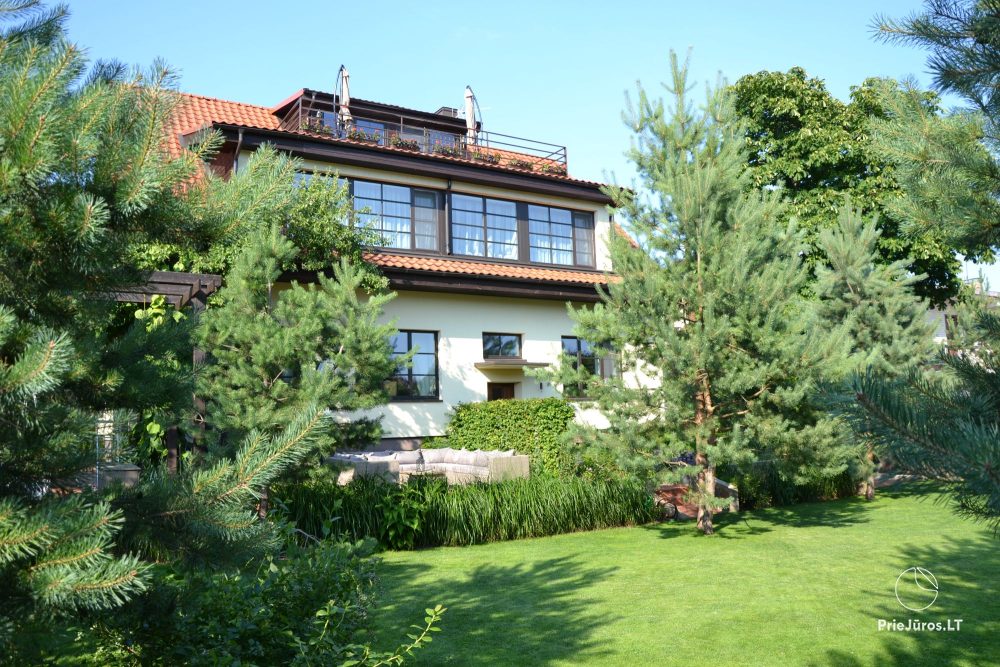 R22 Boutique apartamentų nuoma Palangoje su išpuoselėtu sodu - 1