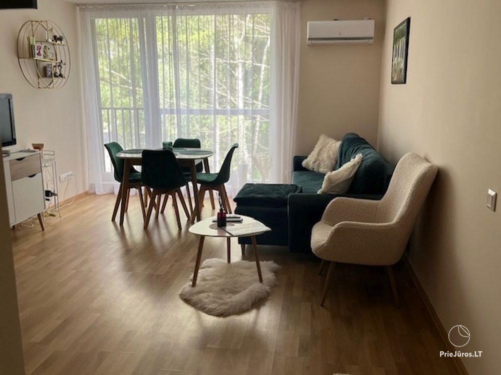 Visam RUGPJŪČIO mėn. išnuomojamas butas per 2 aukštus, 800 m iki jūros - 1