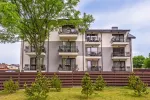 Beržų Vila. Naujai įrengti butai poilsiui Palangoje