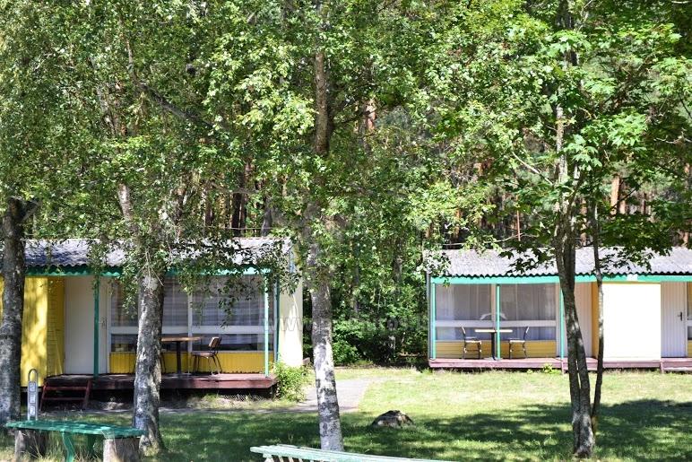 Pigus poilsis Šventojoje mediniuose nameliuose 50 metrų iki jūros. - 1