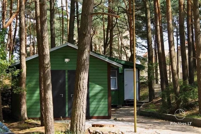 Triviečiai, keturviečiai statybininko nameliai Šventojoje