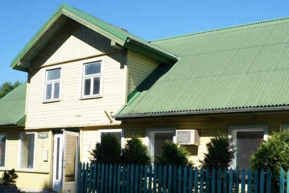 Istabas īre Rucavā kādā lauku mājas, viesu namā Paurupite