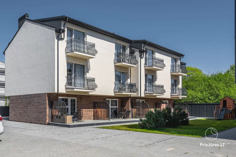 Poilsis PAS TAMARĄ įrengta 2023 - vieno, dviejų, trijų kambarių apartamentai Palangoje