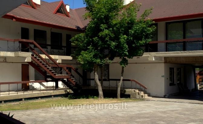 3-6vt kambariai poilsio namai Aukuras: balkonai, virtuvės, WC, dušai - 1