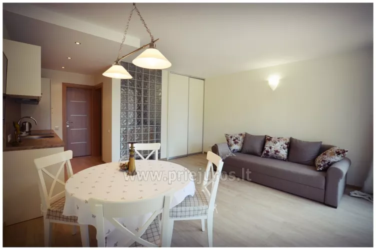 Modernūs apartamentai Preiloje KURŠIŲ DORĖ su terasomis netoli marių