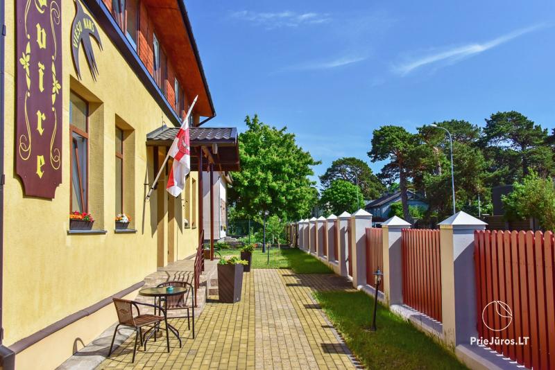 Svečių namai Ventspilyje „Svīre-10“ po renovacijos su uždara teritorija