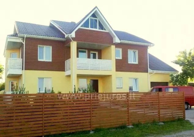 Kambarių, apartamentų, namelio nuoma Šventojoje. Patogumai, balkonai, uždara teritorija