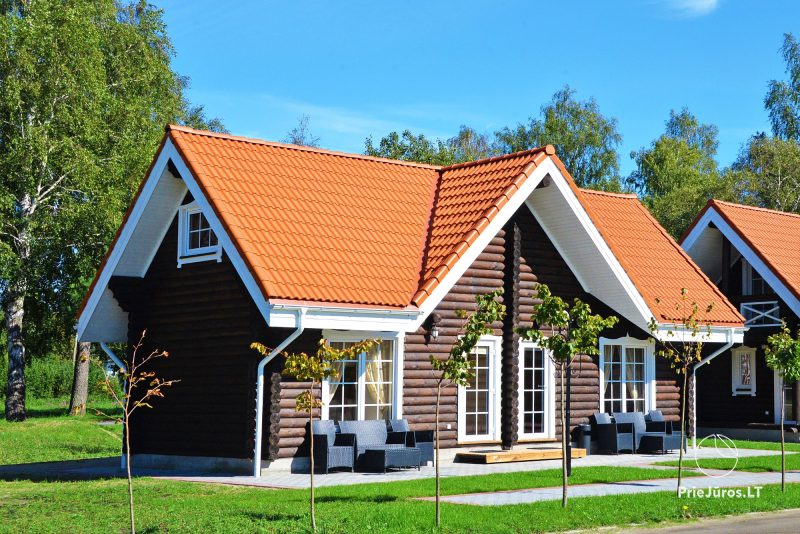 Parduodamas nuomos verslas Šventojoje: nameliai ir apartamentai