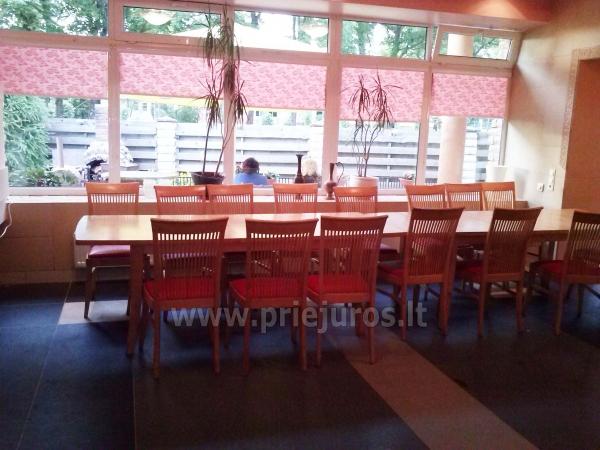 Pirtis, baseinas ir pokylių salė viešbutyje Vėžaičiuose - 4