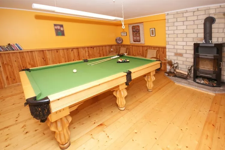 Pirtis ir lauko baseinas Palangoje, apartamentų komplekse Palangos saulėgrąža