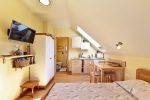Vieno kambario apartamentai antrame aukšte su atskiru įėjimu (2 vietos) - Pyragėlis - 4