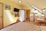 Vieno kambario apartamentai antrame aukšte su atskiru įėjimu (2 vietos) - Pyragėlis - 3