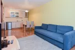 Pietinėje pusėje - 1