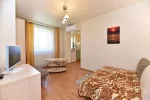 Nr. 204 Divistabu dzīvoklis (2 + 2) II stāvā ar virtuvi, dušu un WC - 1