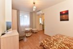 Nr. 204 Dviejų kambarių apartamentai (2+2) II aukšte su virtuve, dušu ir WC - 1