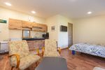 Studijos tipo apartamentai su atskiru kiemeliu - 2