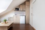 APARTAMENTAI VIRŠUTINIAME AUKŠTE (viloje 3 vnt.: Nr. 8, 9 ir 10) - 4