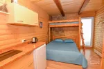 Nr. 3 trivietis pirmame aukšte su atskiru įėjimu ir terasa - 1
